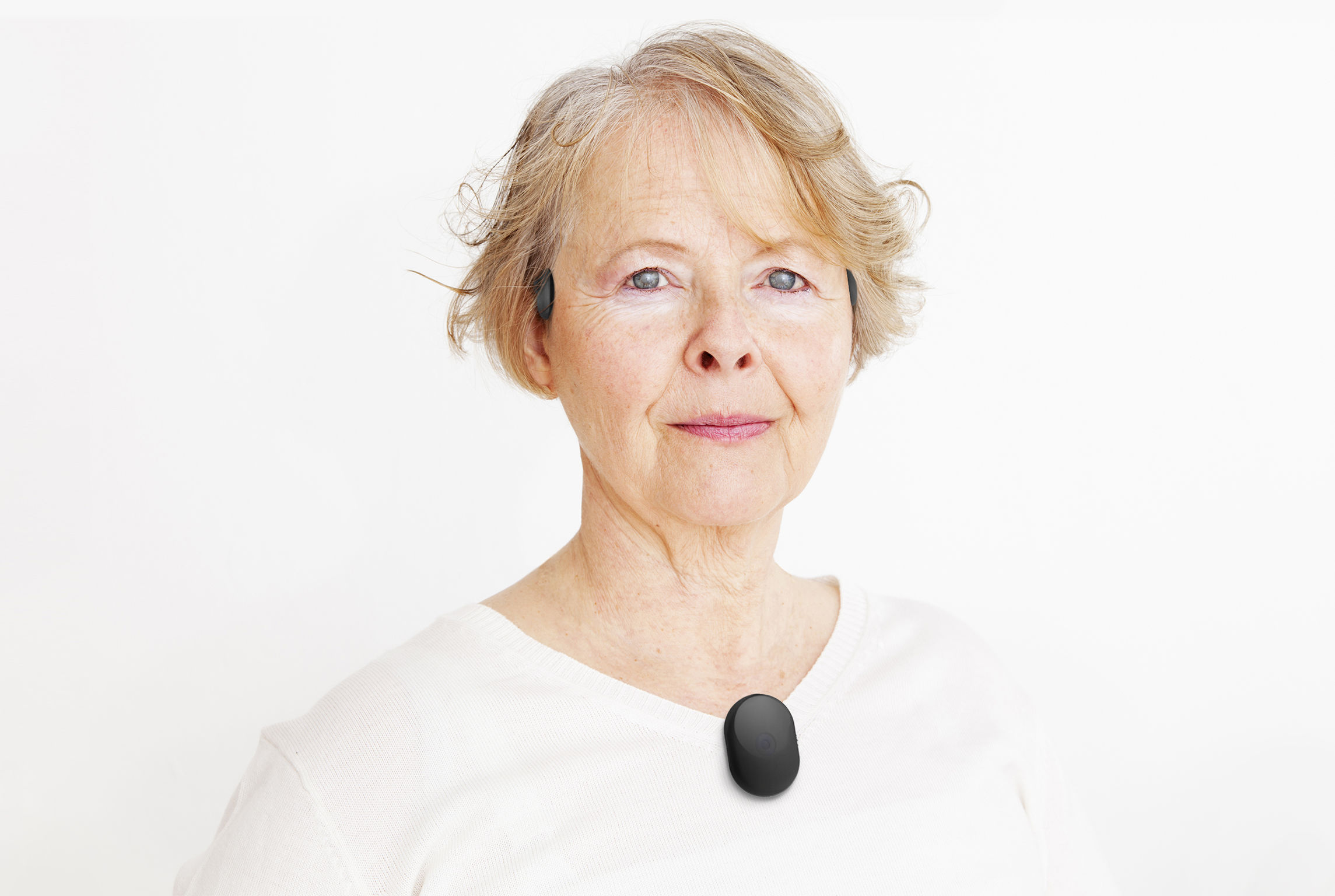 Amelie concept worn on clothing with an audio headset